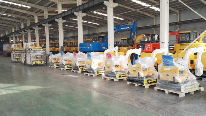 沃爾華集團(tuán)32臺(tái)兒童挖掘機(jī)批量出口美國 沃爾華集團(tuán)32臺(tái)兒童挖掘機(jī)批量出口美國