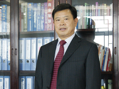 沃爾華集團董事長楊慎偉：轉(zhuǎn)型謀發(fā)展 創(chuàng)新求突破