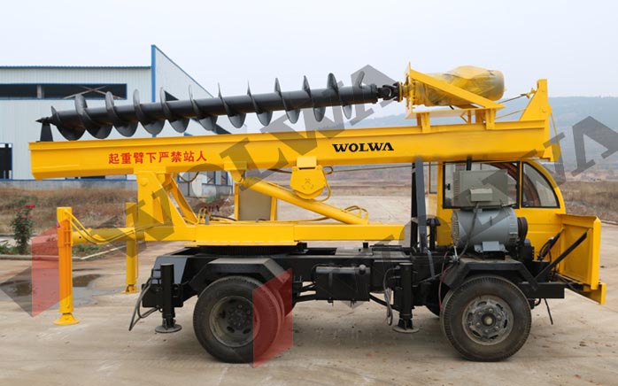 GNLZ360輪式長螺旋打樁機