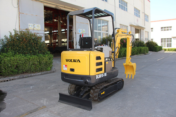 1.8噸高端微型挖掘機